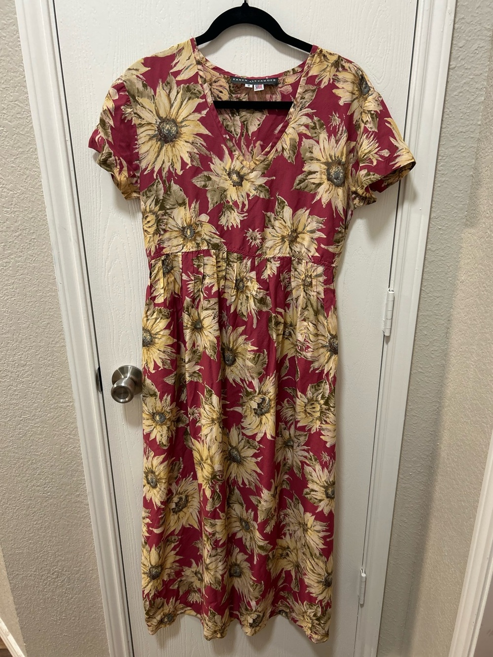 Karen Alexander VTG Red Sunflower Maxi Dress Short Sleeve Sz 8 90s Butter Mom